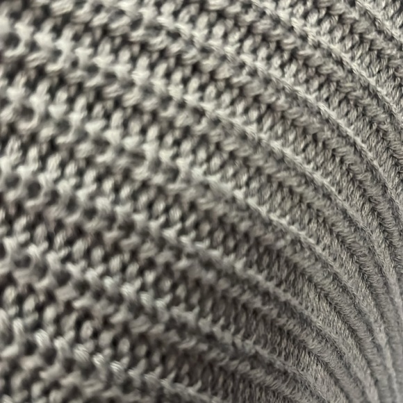 NWT Dark Cobblestone Sweater. - Picture 4 of 6